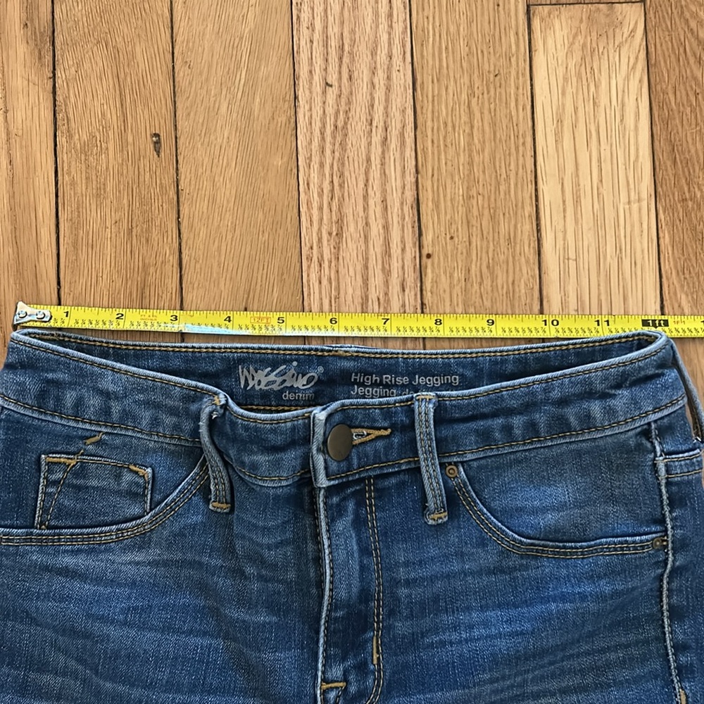 High Rise Ripped Skinny Jean - Picture 8 of 8